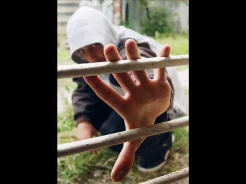 F.I.S.T - ( L Ninjo ft. Chule & Tea ) - Godinite...