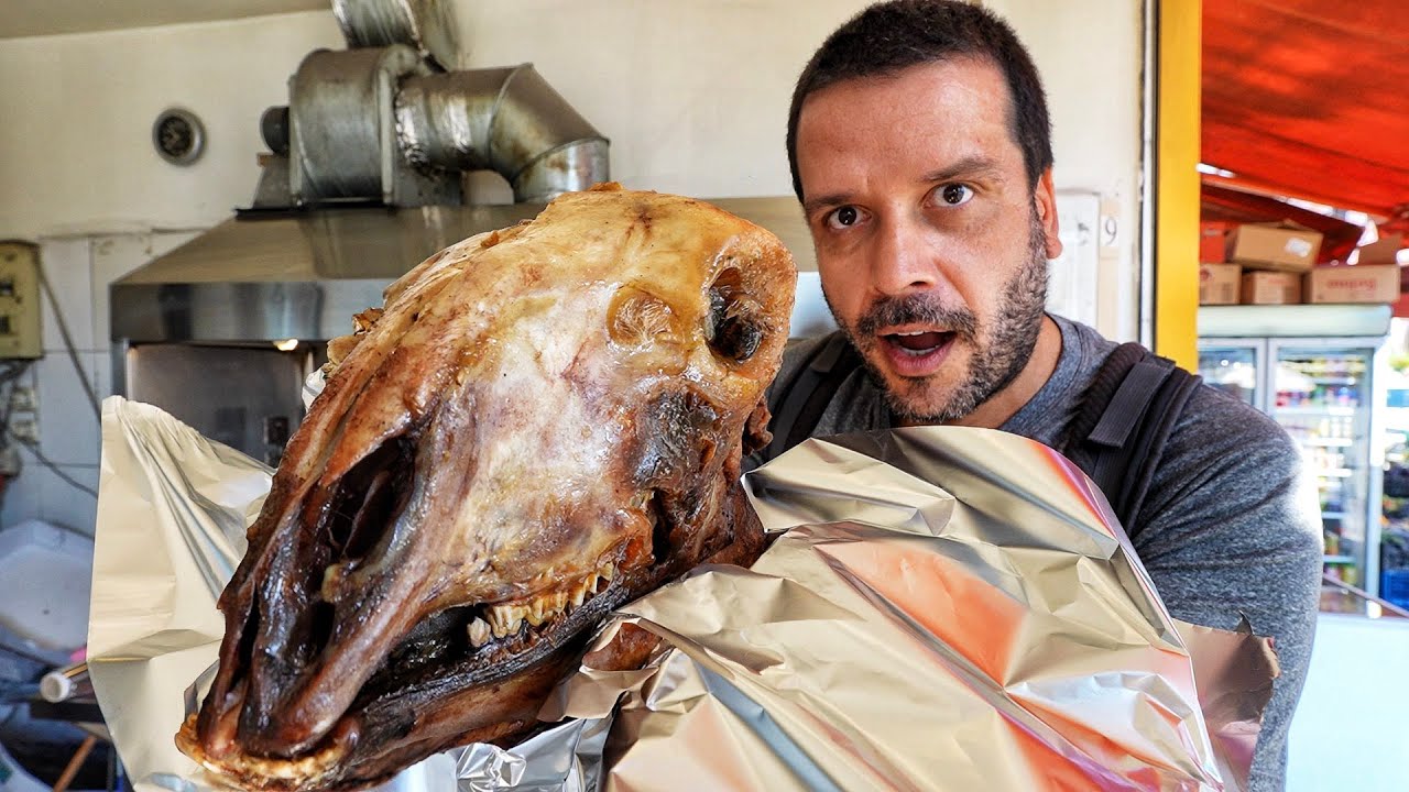 Provando COMIDAS DE RUA na Albânia 😳 🇦🇱