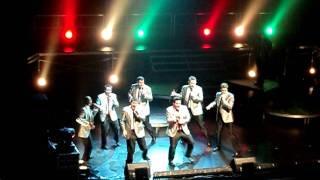 Straight No Chaser - Donde Esta Santa Claus
