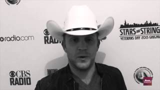 Justin Moore on his favorite Christmas music | Rare Country