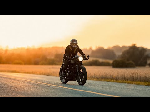 1983 Suzuki GS 450 Rebuild — Sony FX6 vs FX3 — Commercial production by Black & White Media