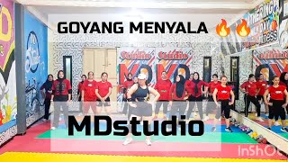 Download lagu GOYANG MENYALA - LAGU TIMUR  VIRAL 🔥2026 - SENAM KREASI-MD STUDIO - MD CHOREO #tiktok #viral #fyp  mp3