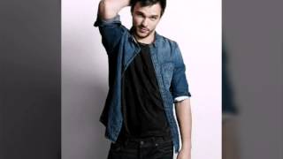 Nicholas Hoult Photos