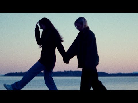 emma & matilda - Siellä on kaikki niin ihanaa (demo) (Visualizer)