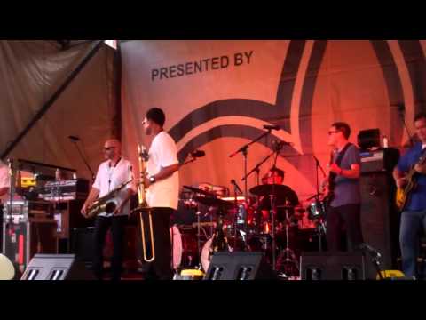 Galactic - Funky Bird 6/8/11