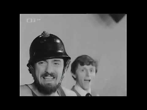 Václav Neckář vs. Waldemar Matuška - Proč se ptáš/ Nebeskej kovboj (1966)