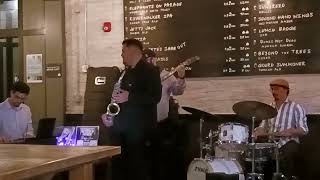 ORLANDO MADRID JAZZ QUINTET