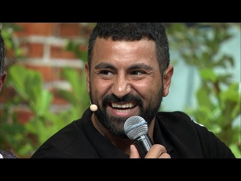 Beyaz Show- Telefonun Başında şarkısını bir de Sabit'den dinleyin!