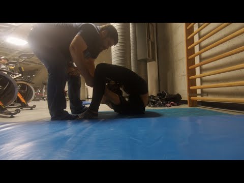 Working contortion extra deep backbend with @taniapot