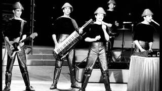 Devo - That&#39;s Pep!