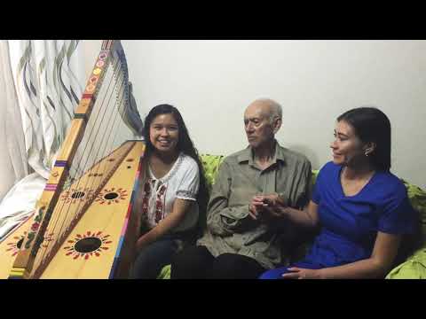 Expreso Puquio con Efraín Pérez Albela Valenzuela // Autor: Modesto Tomairo “Mollicha"