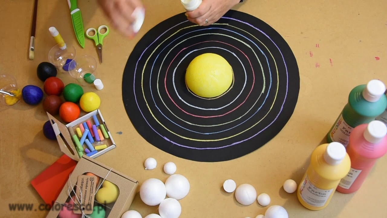 KOLOROWE INSPIRACJE - KOSMOS