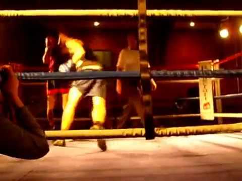 SS105631 - 2016 OXFORD UNIVERSITY "TOWN V GOWN" AMATEUR BOXING MATCH