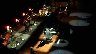 Raphael Gualazzi live - Don't Call My Name