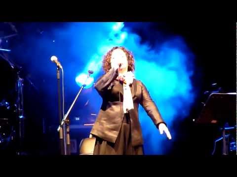 PFM e Antonella Ruggiero - "Cavallo Bianco" - Live Vicenza 05.10.2012