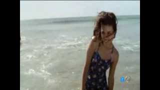 El tiempo entres costuras  Tema de Sira