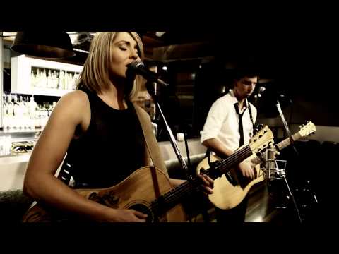 Summertime Sadness - Kylie Jane