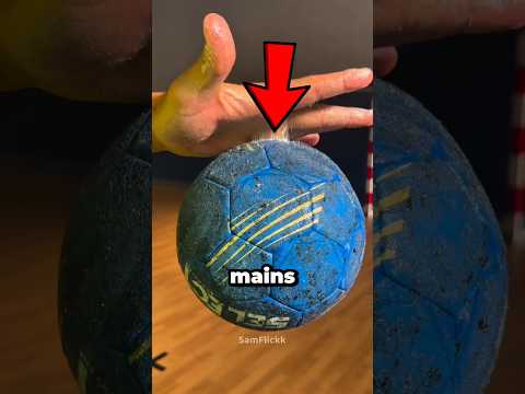 Pourquoi les joueurs de football mettent de la COLLE sur leurs mains ? 😳