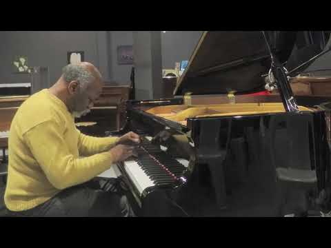 Experience Lecuona Luis Lugo piano-Secciones de musica en "Piano Villarino & Leandro di  Rizo" Haedo