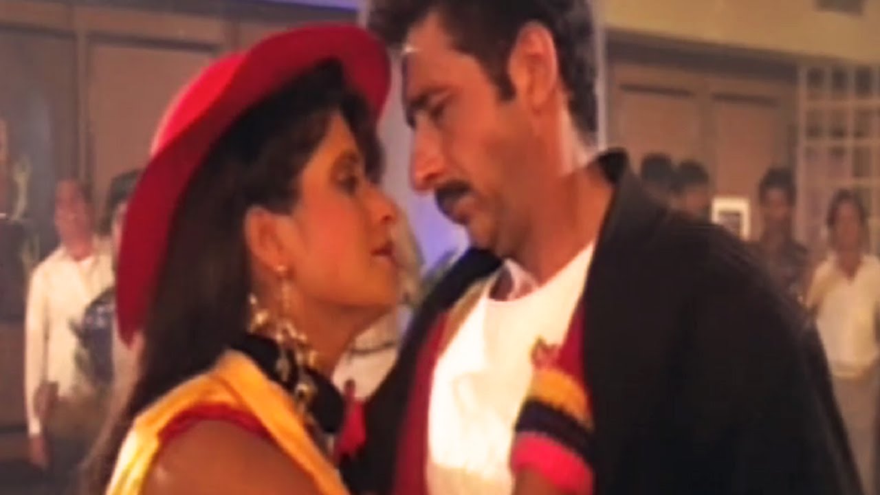 Reshmi Zulfe Aankh Sharaab Lyrics | Panaah | Alisha Chinai | Nadeem Shravan