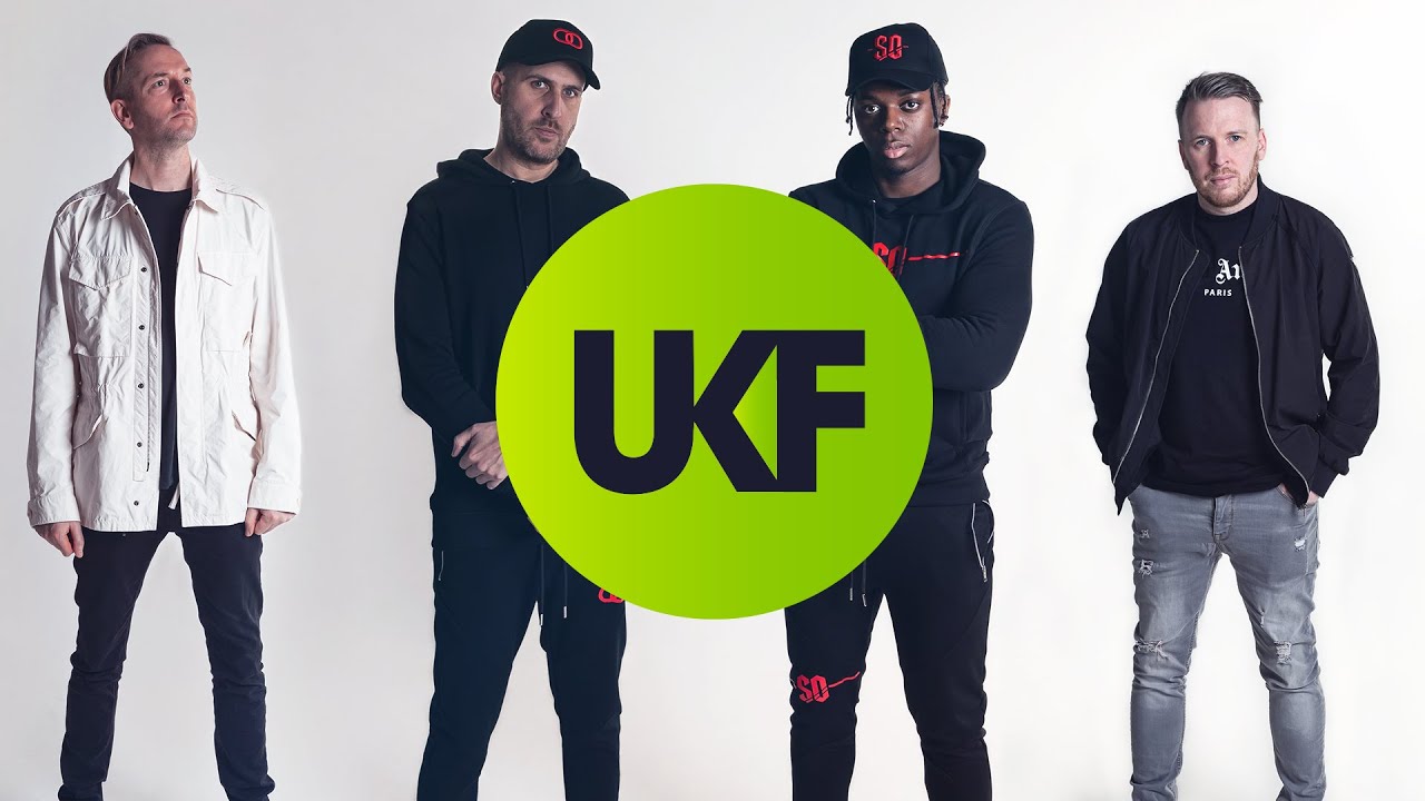 FooR x Cameron Bloomfield - Going Nowhere Soon