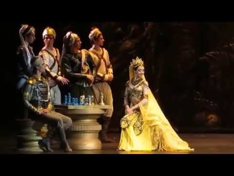 LA BAYADERE Sergei Polunin, Natalia Somova, Erika Mikirticheva (1.10.2014) Incomplete