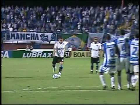 Golaço de falta. Gremio x Avai