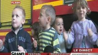 preview picture of video 'La crèche de Hem à la recontre des Pompiers de Roubaix'