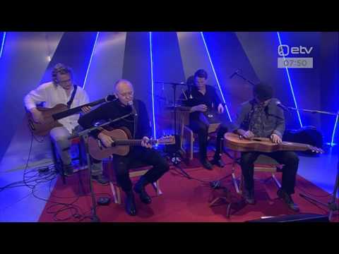 JÄÄÄÄR "Pojaga restoranis"