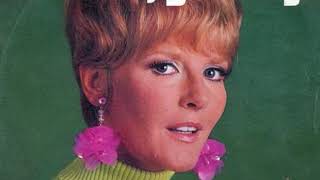 PETULA CLARK- &quot;THIS GIRL&#39;S IN LOVE WITH YOU&quot; (LYRICS)