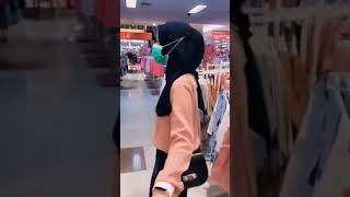 Download lagu Video story Wa mentahan halu jalan sama cewek cantik di Mall Part 2 mp3