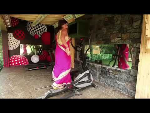 Pinky padosan in biggboss11 🎉... inside gym area ..Do watch her today at 9 pm on colors