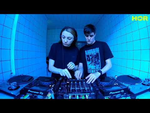 aufnahme + wiedergabe Showcase - Melania . B2B Templer / January 16 / 3pm-4pm