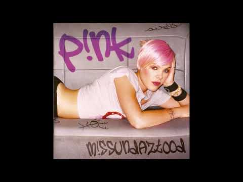Videoclip de Don't Let Me Get Me (Radio Edit) — P!nk