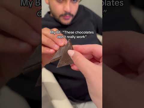 Couples chocolate 😏 #couplestiktok #couplesgoals