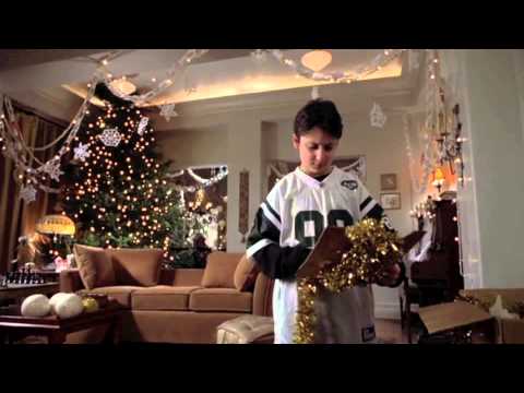 Elf (4/10) Best Movie Quote - Buddy Hangs up the Star (2003)