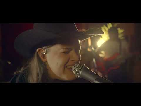 Mariel Buckley - Hate This Town (Live)