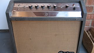 Video thumbnail for 1963 Epiphone Devon Tremolo EA-35T & 1965 Silvertone Bobkat DEMO by The Guitologist
