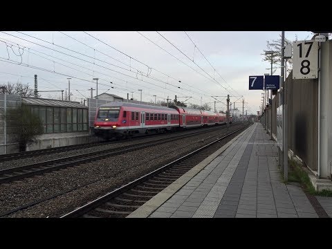 n-Wagen-Prototyp Bnrdzf 480.0: Wittenberger Steuerwagen mit Schiebetüren durchfährt Dachau Bahnhof