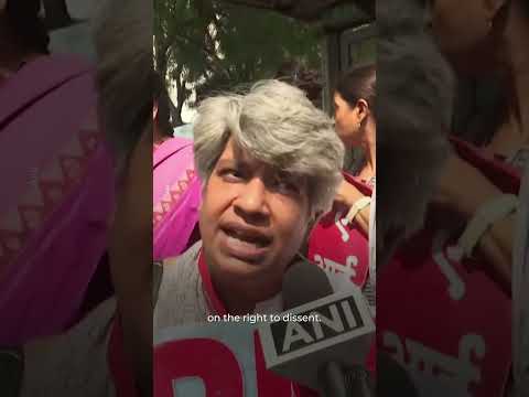 Women protest in New Delhi against police brutality