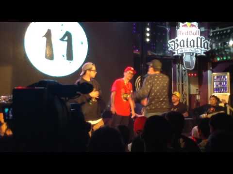 Dego VS BassMC - Cuartos: Concepción, Chile 2017 | Red Bull Batalla De Los Gallos