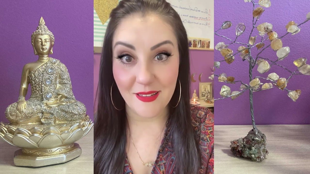 O que significa quando aparece uma flor na chama da vela 🕯🌹