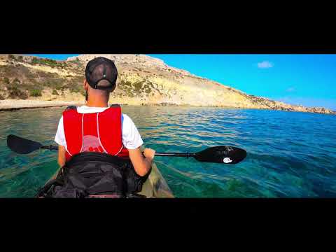 Kayaking in malta - mistra to imgiebah beach