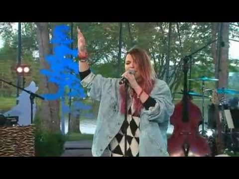 Alina Devecerski - Ikväll skiter jag i allt - "Moraeus med Mera"