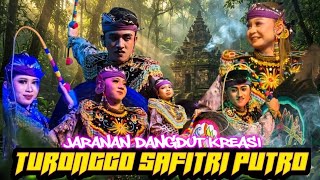 Download lagu Jaranan Dangdut Kreasi TURONGGO SAFITRI PUTRO Live PG Mojopanggung Tulungagung - Grow Audio mp3