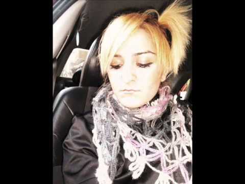 M legim   Hadi gülüm yandan