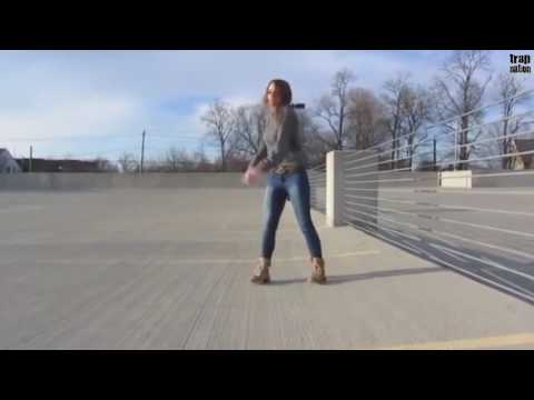 Tomsize x Simeon - Holy Shit