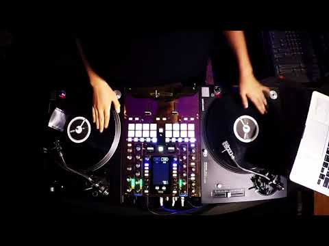 DJ RENA  1 minute 2017DMC Champion routine