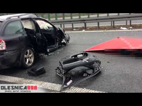 09.03.2017- Śmiertelny wypadek na S8. Nie żyje pasażer, kierowca w szpitalu.