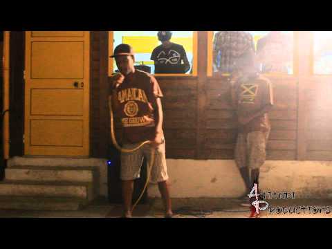 Nelito MTB, Flávio Mc, Pikenuh, Chinho, Y.G, Junky b, Alé - Projeto de Verão Vivacidade AKA 2013